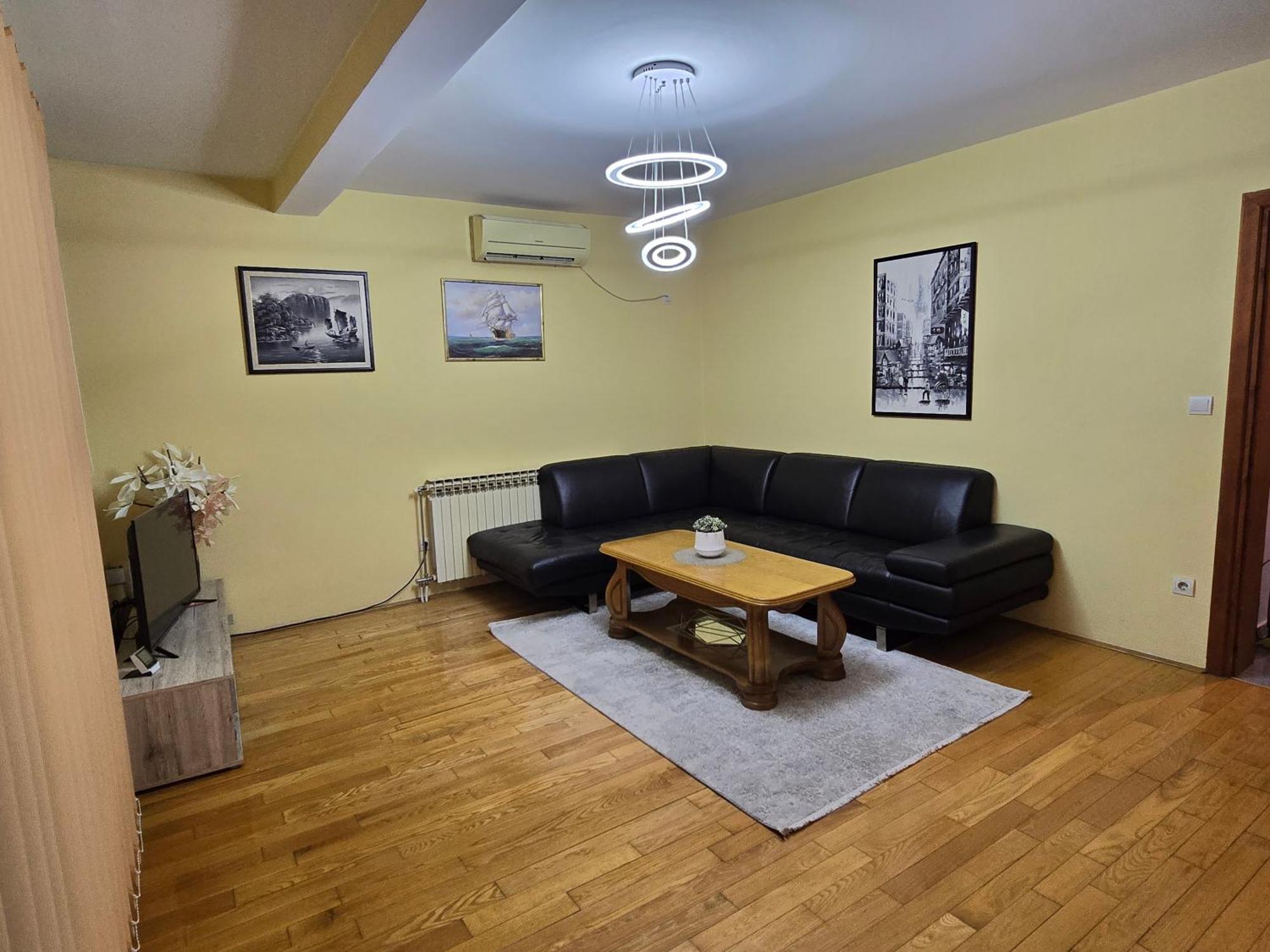 Family Apartment-Dilorena Bar Bagian luar foto